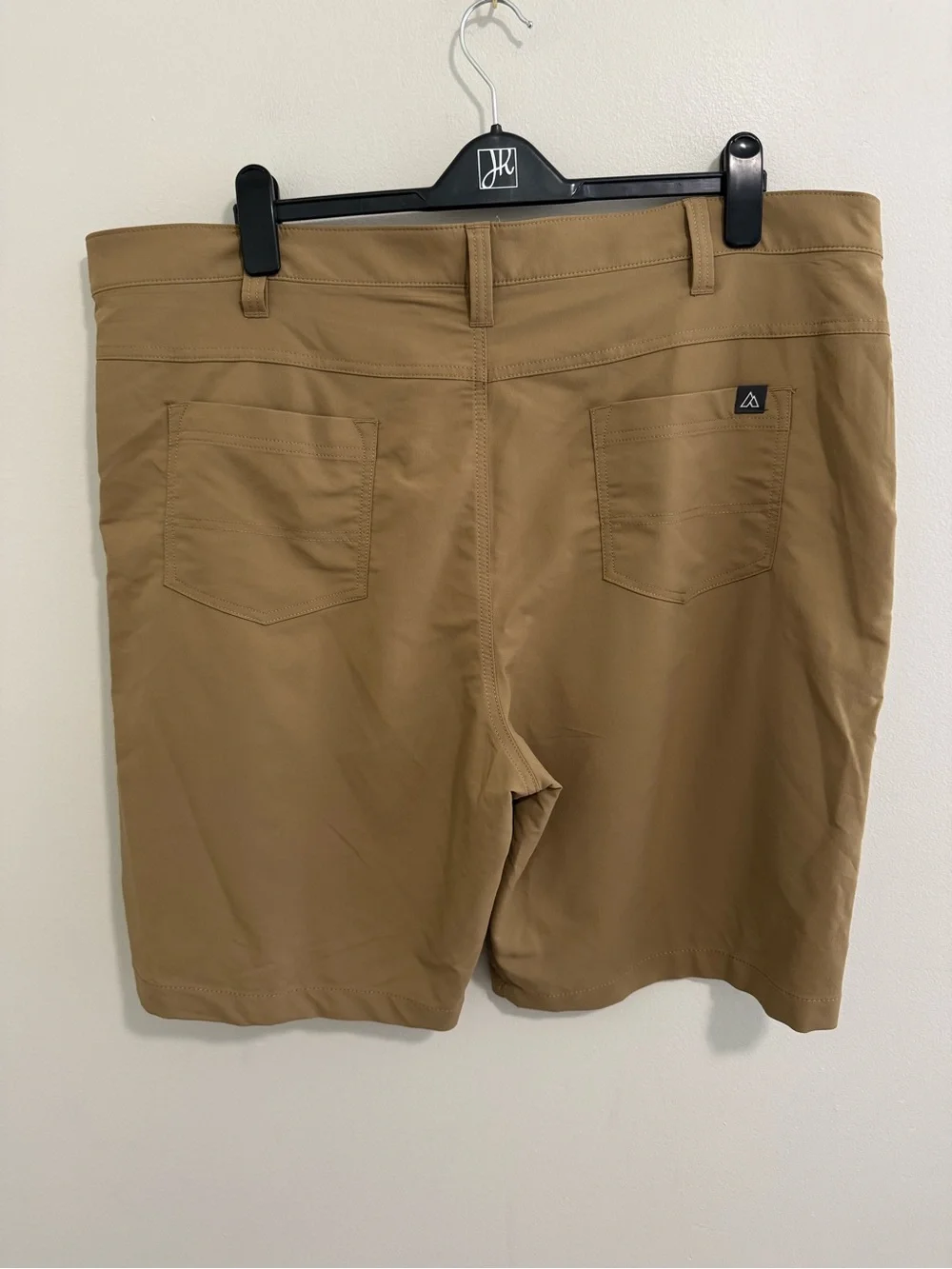 Alpine Designs NWT Modern Shorts